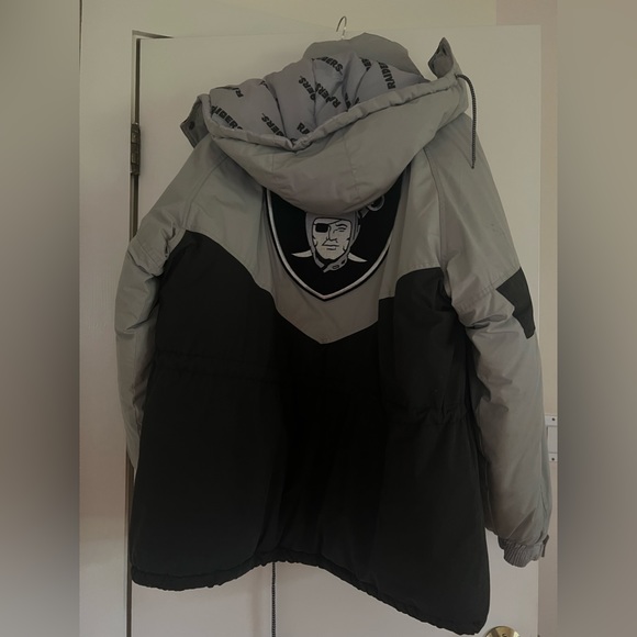 LA Raiders pristine vintage jacket - Picture 2 of 7